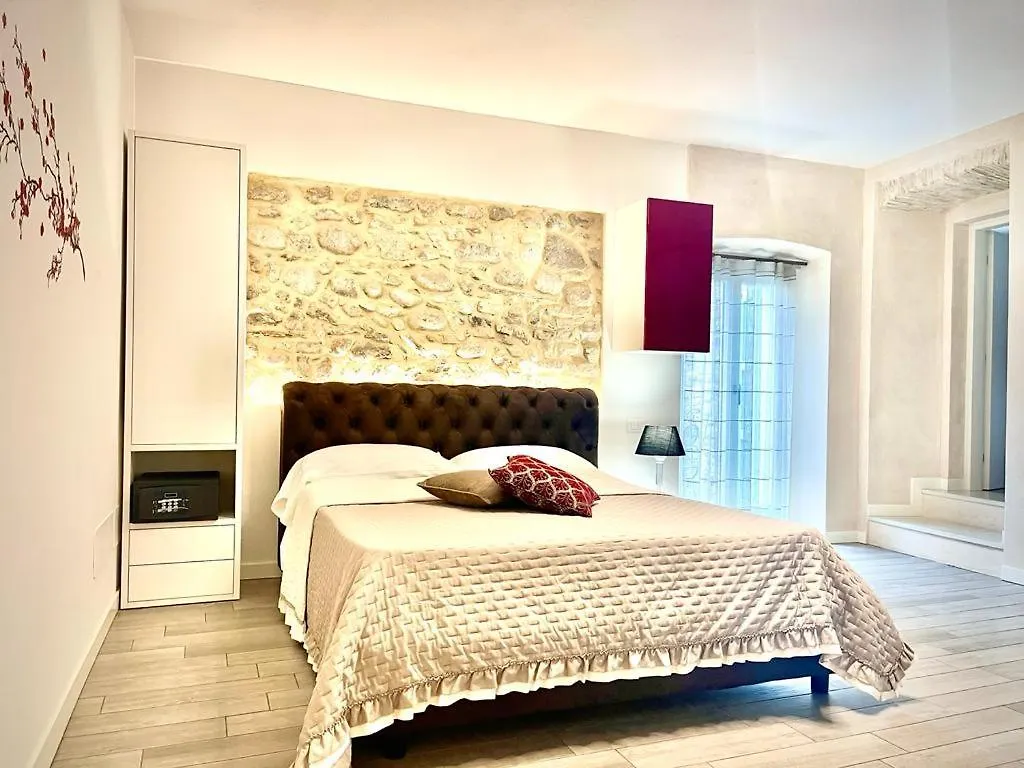Dimora Di Charme Peschiera Del Garda Apartment