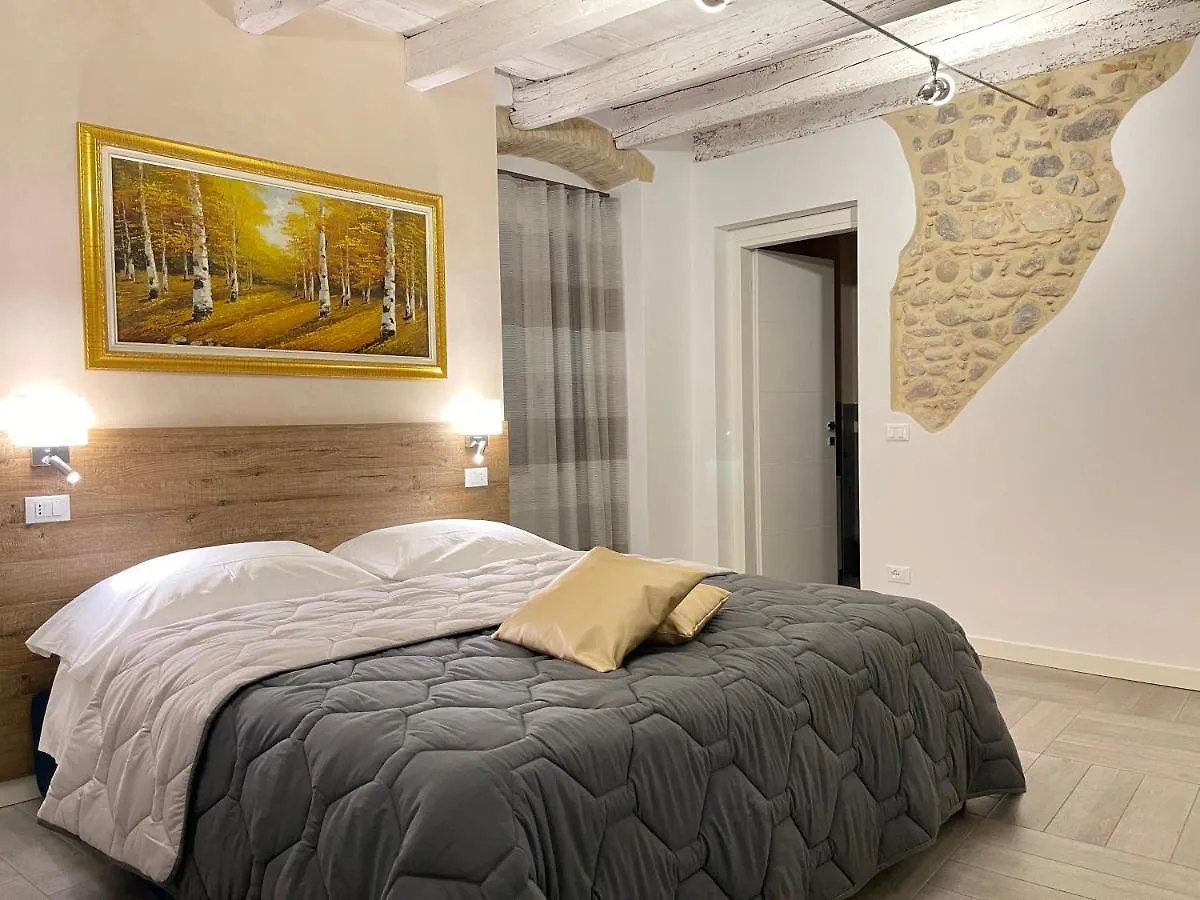 Dimora Di Charme Peschiera Del Garda Apartment Italy