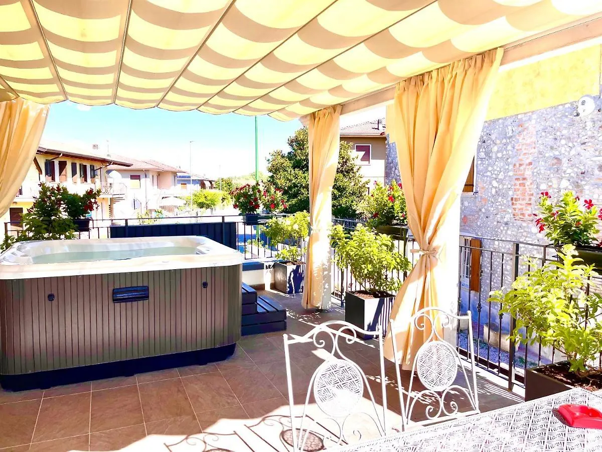 Dimora Di Charme Peschiera Del Garda Apartment Italy