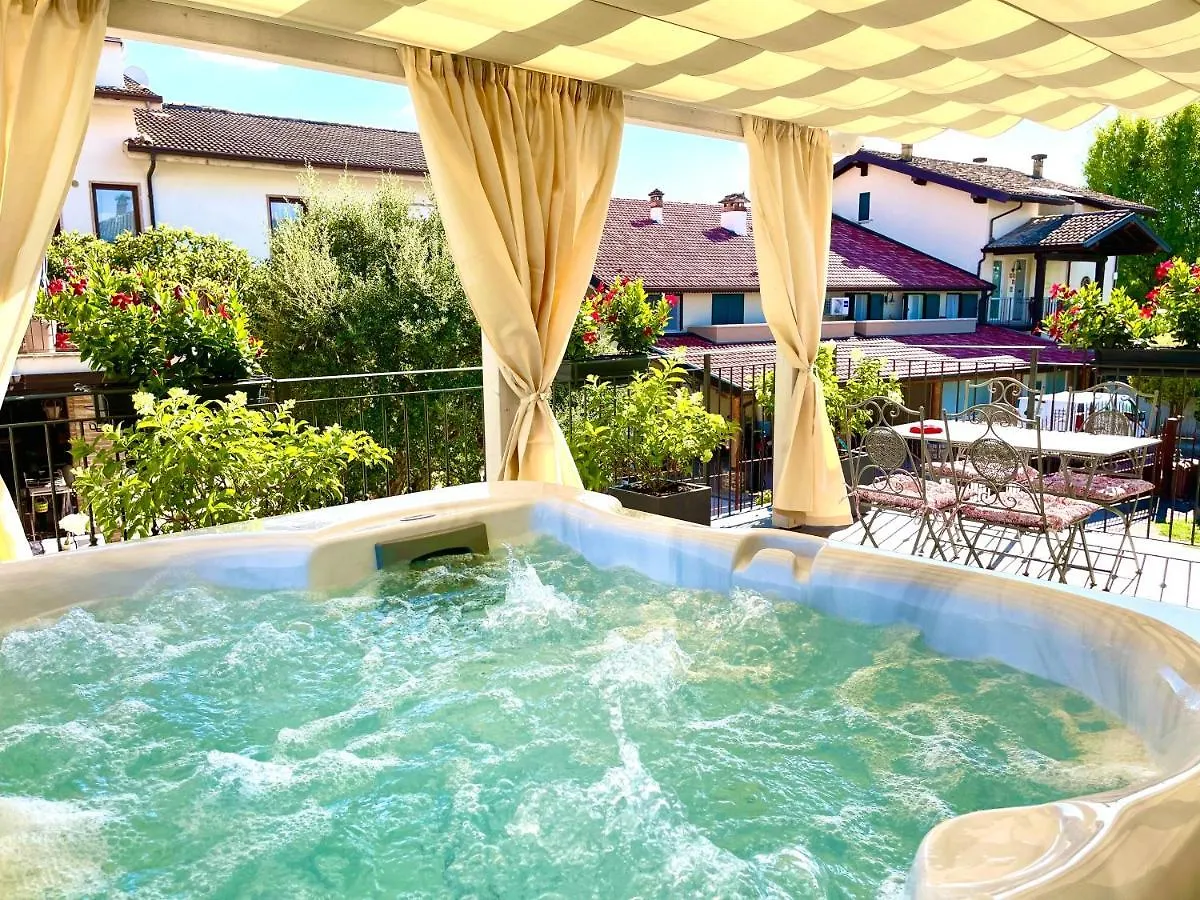 Dimora Di Charme Peschiera Del Garda Apartment