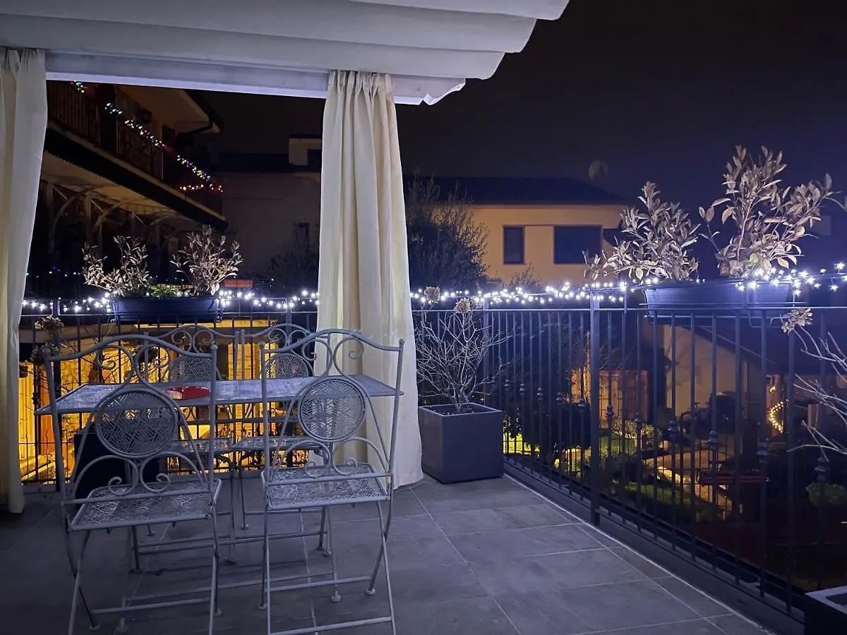 Dimora Di Charme Peschiera Del Garda Apartment 0*,  Italy