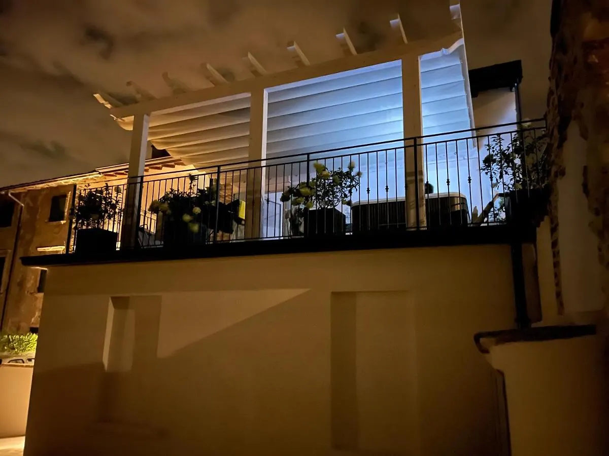 Dimora Di Charme Peschiera Del Garda Apartment